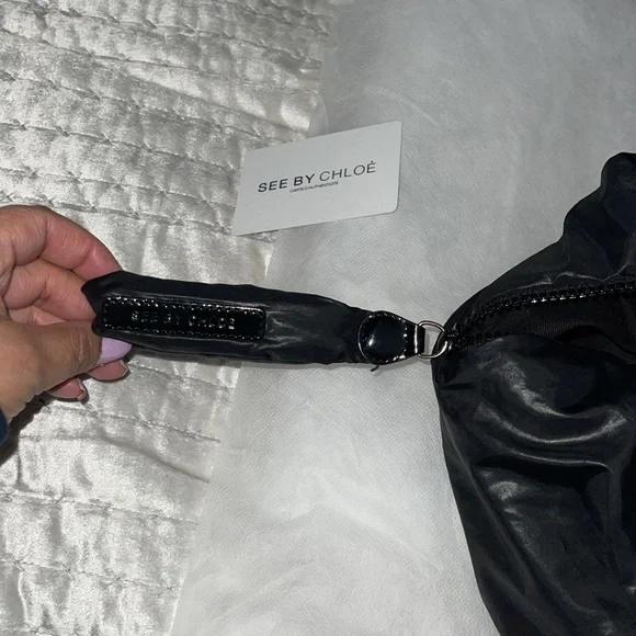 See by Chloe should bag excellent condition black . - Picture 5 of 11